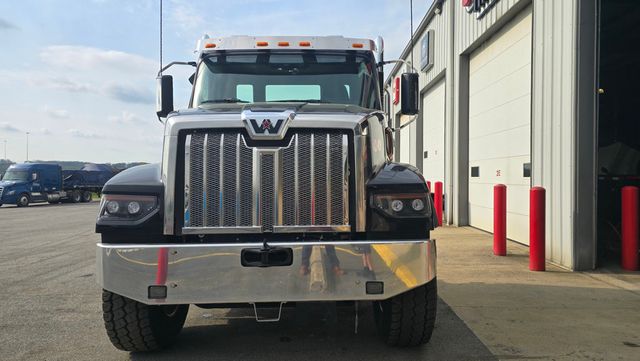 2025 Western Star 49X