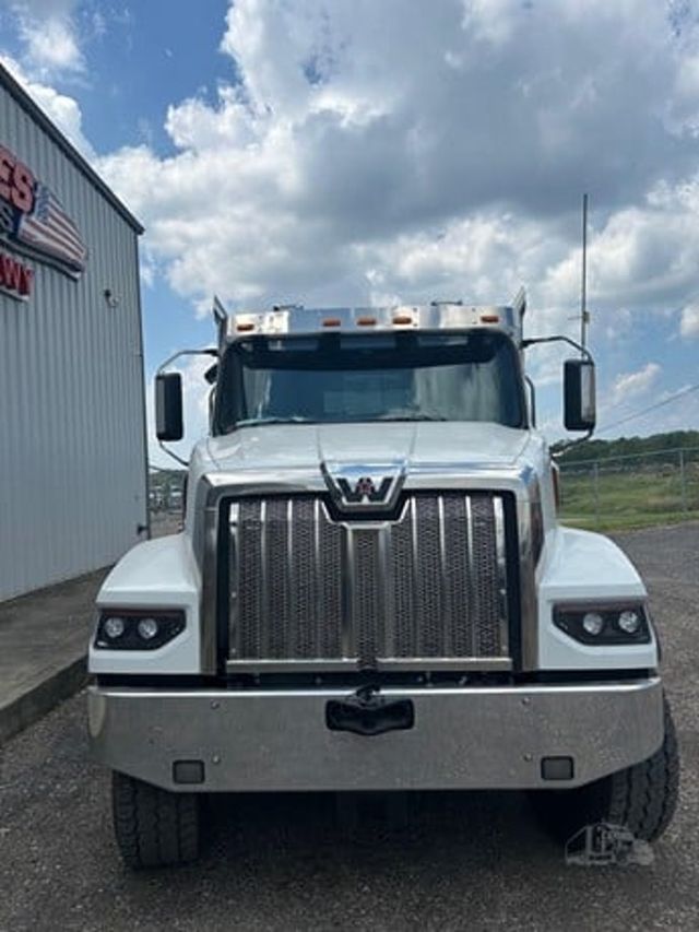 2025 Western Star 49X-16