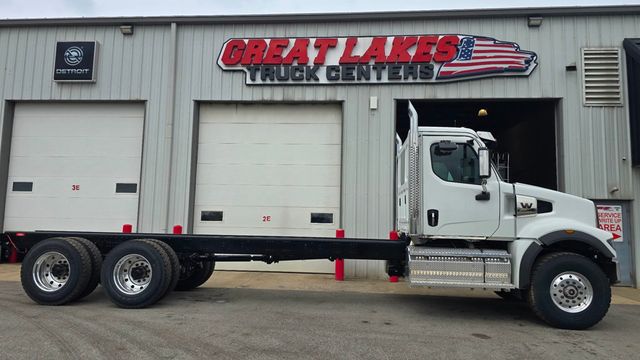 2025 Western Star 49X