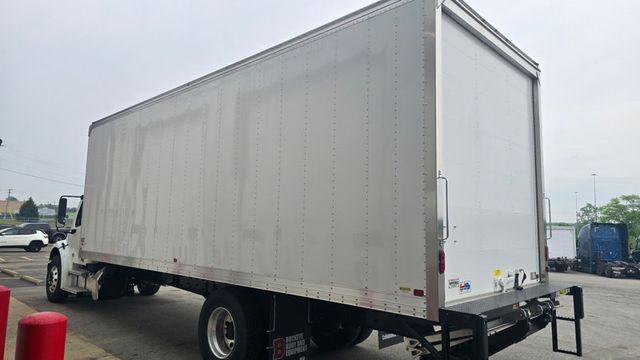 2025 Freightliner M2106