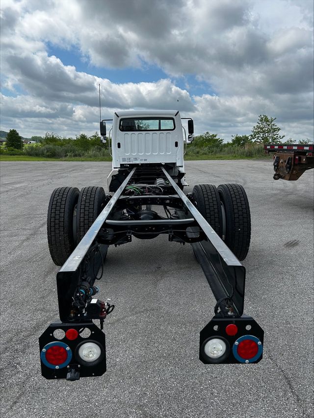 2026 Freightliner M2106