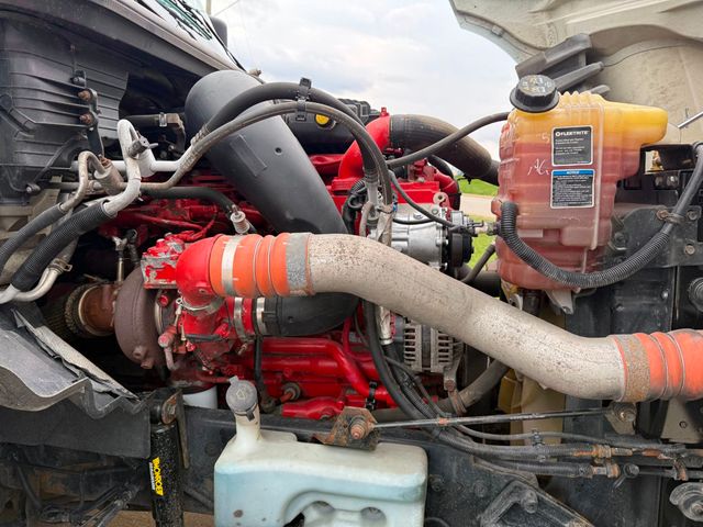 2019 International LT625-9