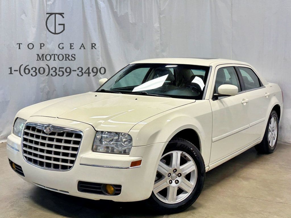 2005 Chrysler 300 Base/Limited/Touring