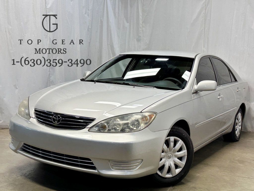 2005 Toyota Camry 4dr Sedan LE Automatic
