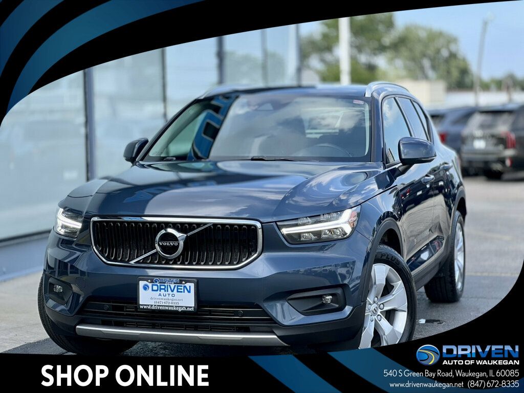 2021 Volvo XC40 Momentum