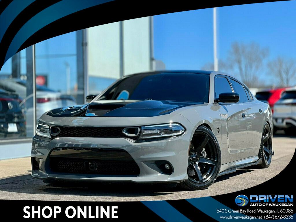 Destroyer Gray Clearcoat 2017 Dodge Charger R/T Scat Pack RWD Sedan Rear-Wheel Drive 5-Speed Automatic