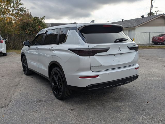 2022 Mitsubishi Outlander ES FWD - 5