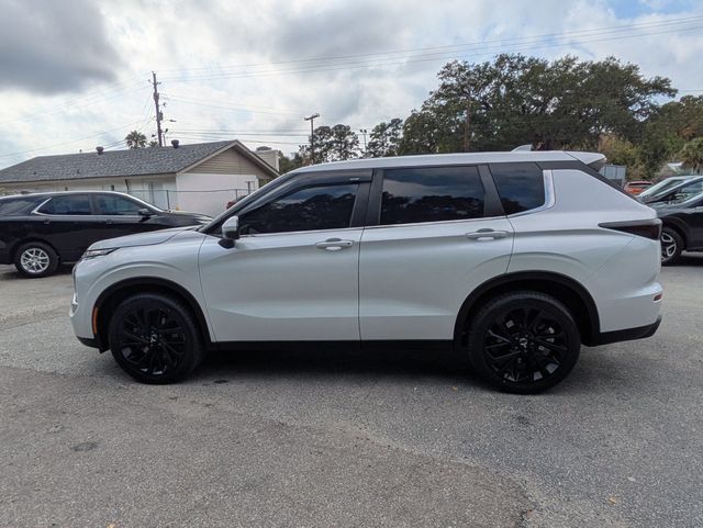 2022 Mitsubishi Outlander ES FWD - 6