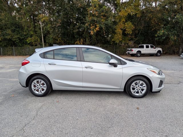 2019 Chevrolet CRUZE 4dr Hatchback LS - 2