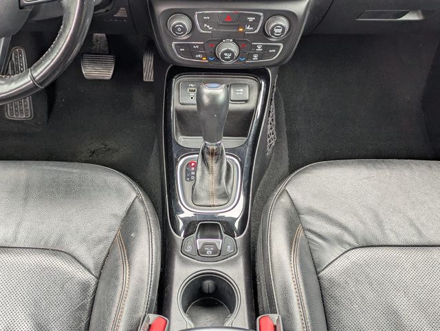 2021 Jeep Compass Limited FWD White Clearcoat at Brad Windhams Used Cars