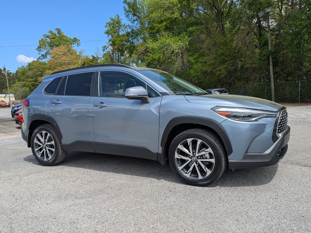 Celestite 2024 Toyota Corolla Cross XLE FWD SUV / Crossover Front-Wheel Drive Automatic