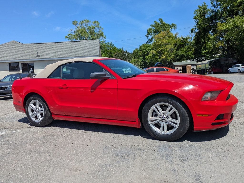 Race Red 2014 Ford Mustang V6 Convertible RWD Convertible Rear-Wheel Drive 6-Speed Automatic