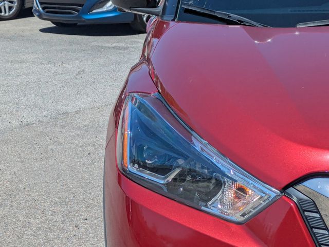 2020 Nissan Kicks SR FWD - 9