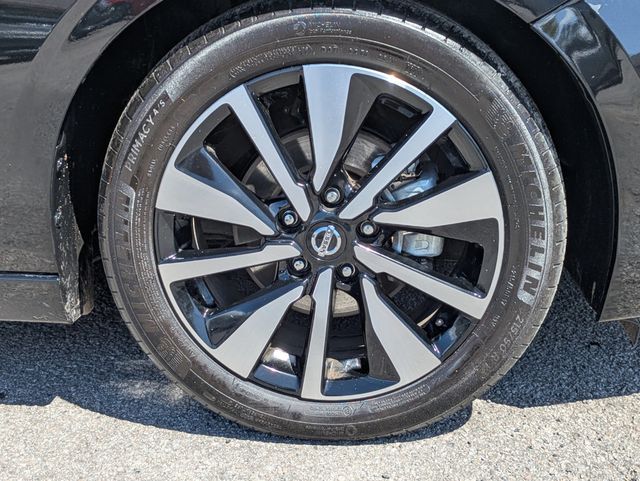 2023 Nissan Sentra SV CVT - 10