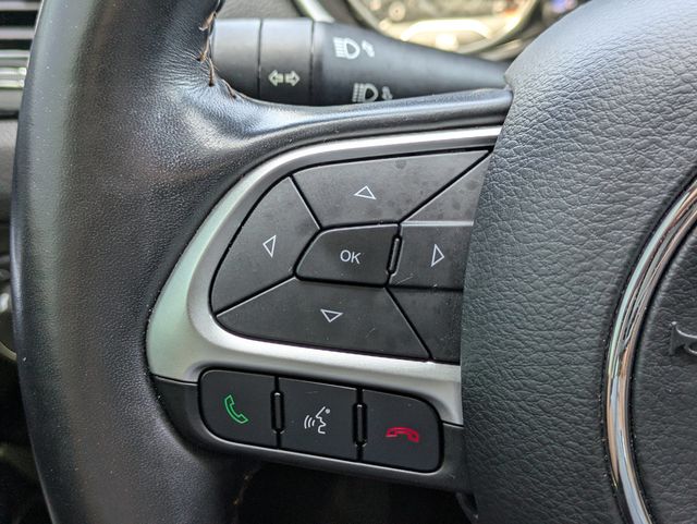 2021 Jeep Compass Limited 4x4 Billet Silver Metallic Clearcoat at Brad Windhams Used Cars