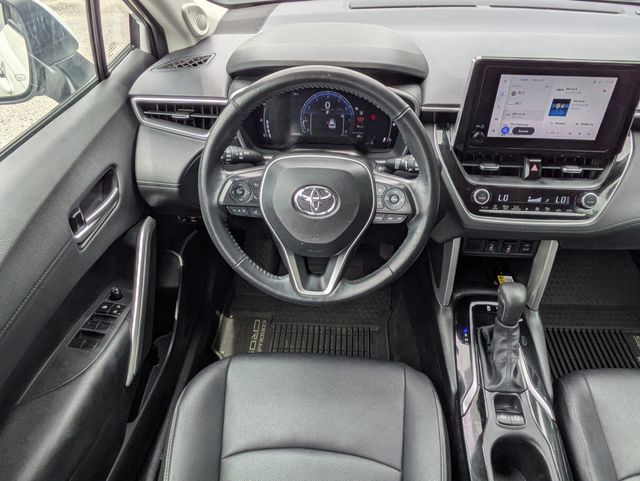 2023 Toyota Corolla Cross XLE 2WD White at Burns Kia
