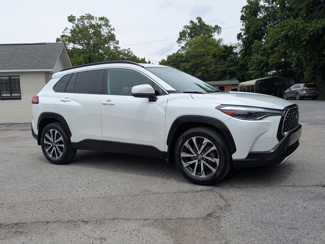 2023 Toyota Corolla Cross XLE 2WD - 0