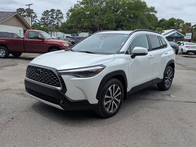 2023 Toyota Corolla Cross XLE 2WD - 7