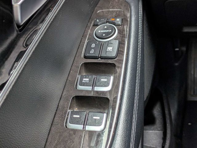 2018 Kia Sorento  Titanium Silver at Brad Windhams Used Cars