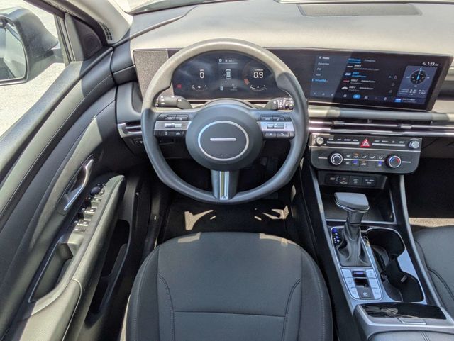 2025 Hyundai Tucson  Hampton Gray at Burns Kia