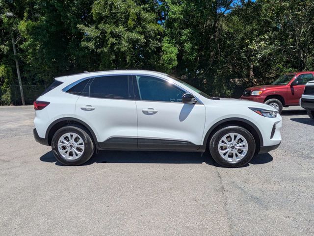 2023 Ford Escape Active AWD Oxford White at Burns GMC