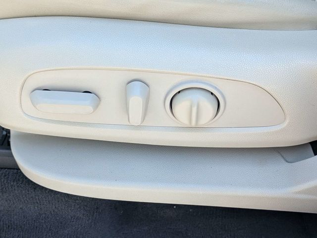 2018 Buick Enclave AWD 4dr Essence Summit White at Autoxpress of Beaufort