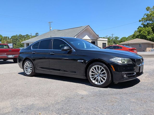 2014 BMW 5 Series 528i xDrive Black Sapphire Metallic at Right Choice Automotive