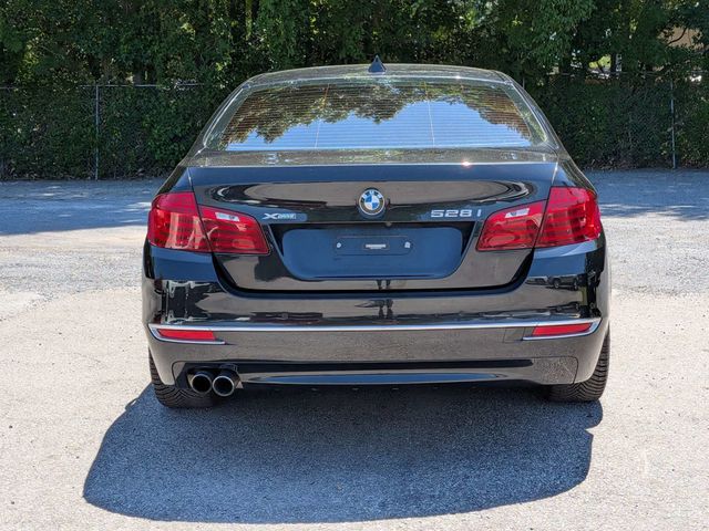 2014 BMW 5 Series 528i xDrive Black Sapphire Metallic at Right Choice Automotive