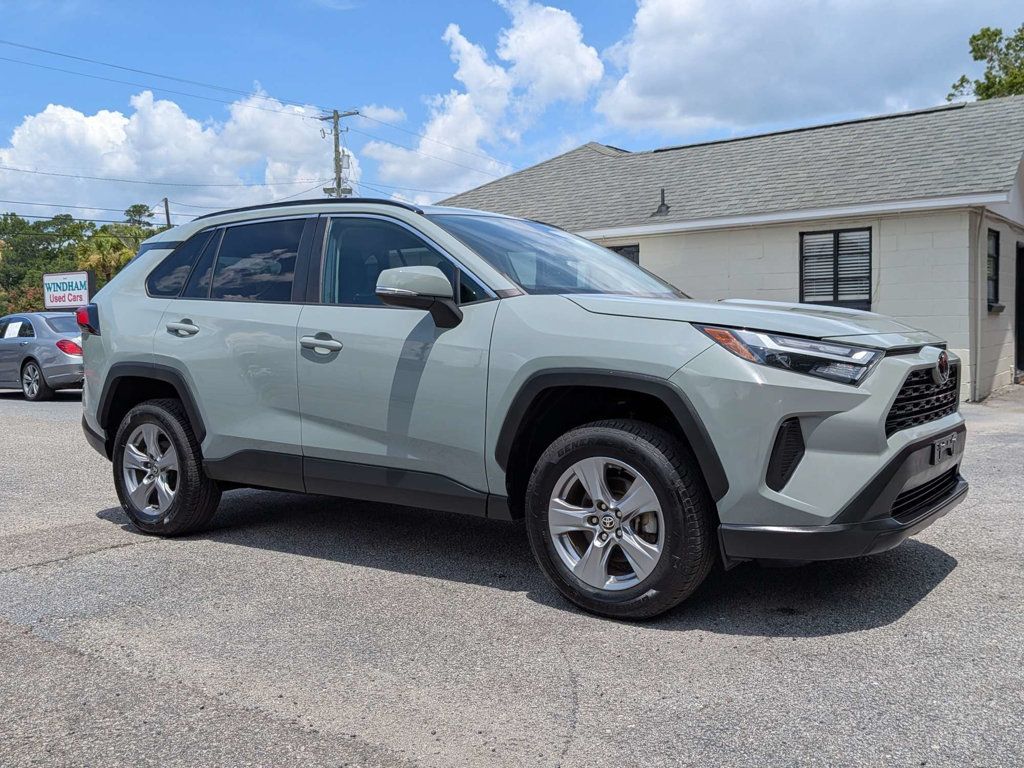 2022 Toyota RAV4 XLE FWD