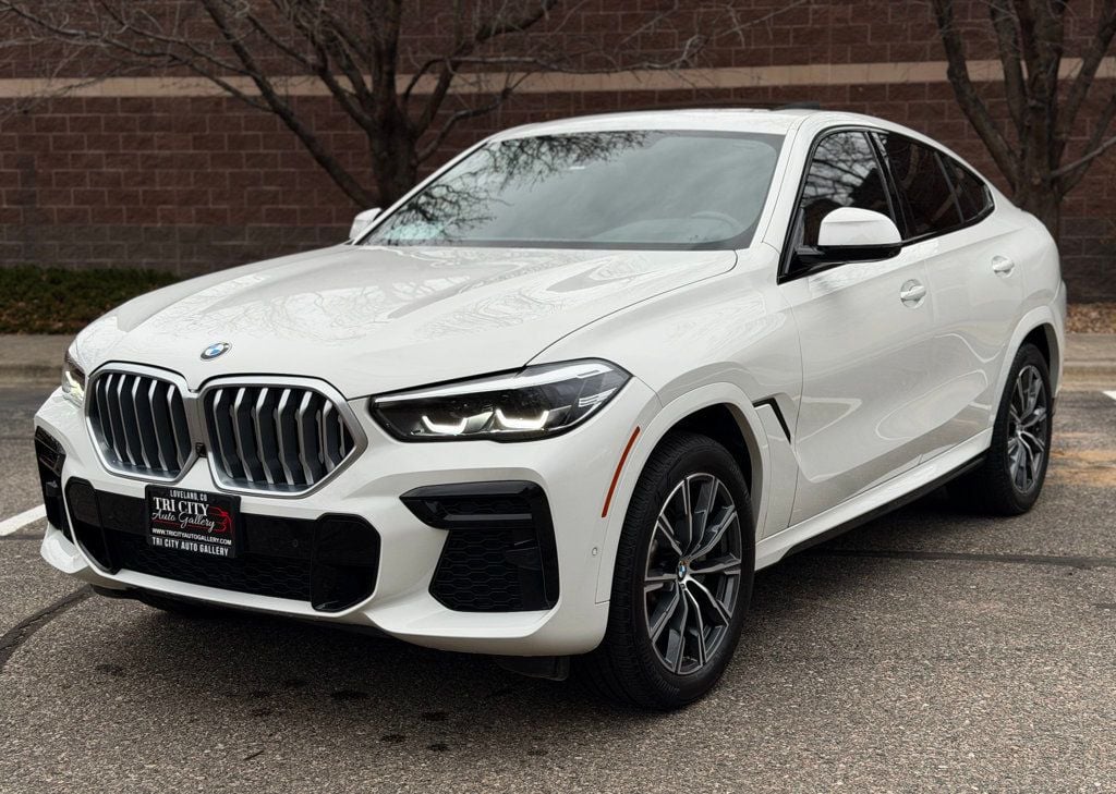 2023 BMW X6 xDrive40i AWD