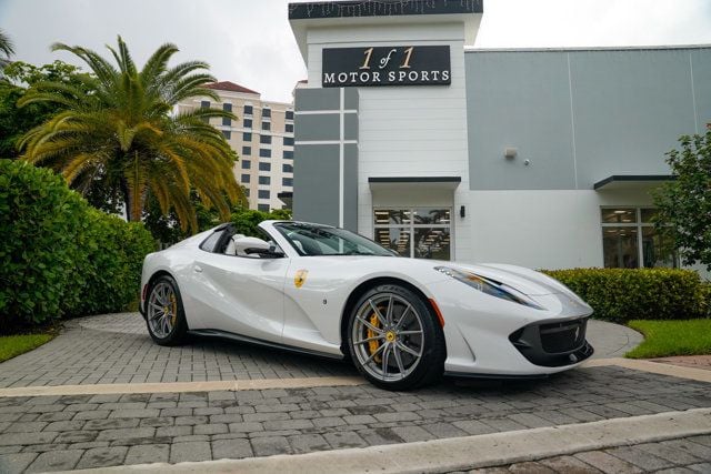 Ferrari 812 GTS Convertible RWD