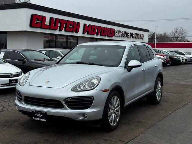 2012 Porsche Cayenne S's photo