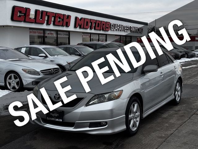 2007 Toyota Camry SE's photo
