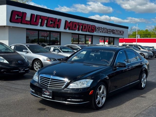 2013 Mercedes-Benz S-Class S550 4MATIC's photo