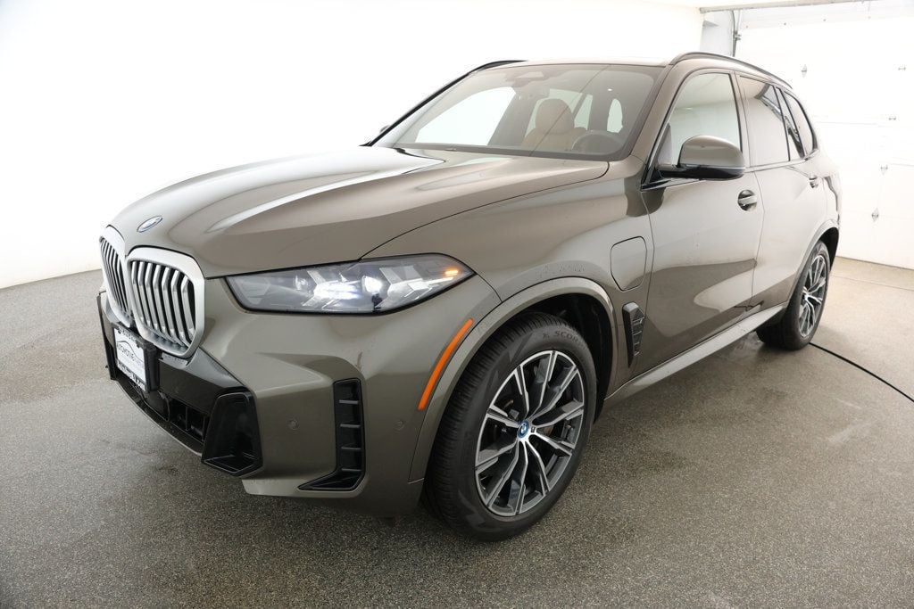 2024 BMW X5 xDrive50e AWD