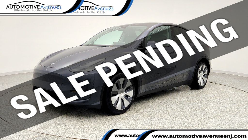 2023 Tesla Model Y Long Range AWD