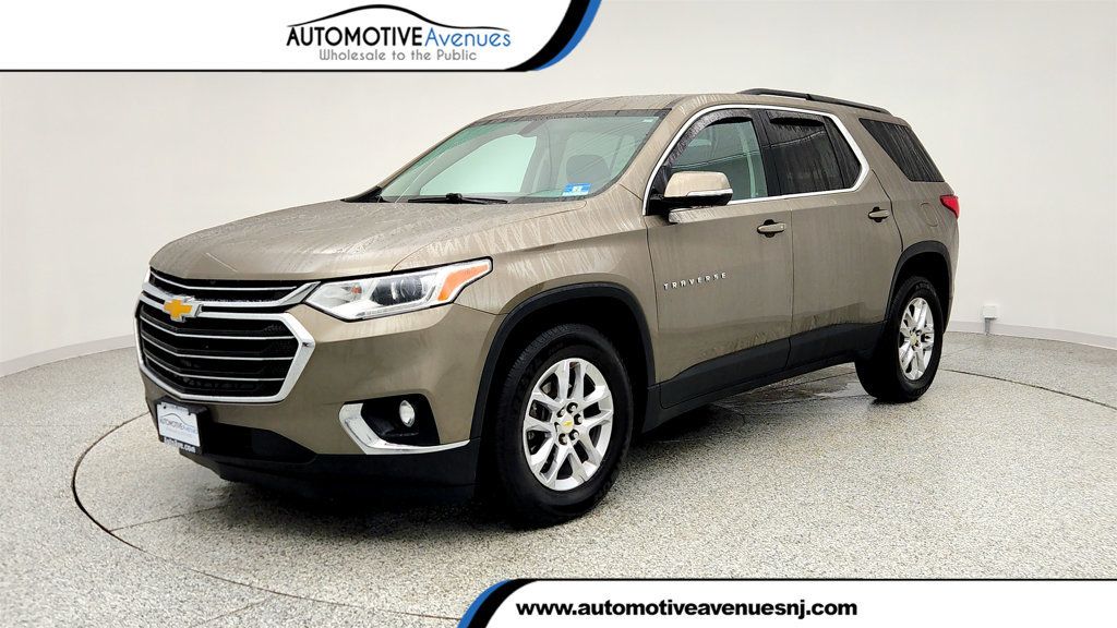 Stone Gray Metallic 2020 Chevrolet Traverse LT Cloth AWD SUV / Crossover Four-Wheel Drive 9-Speed Automatic