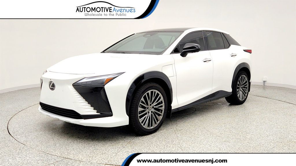 Eminent White Pearl 2023 Lexus RZ 450e Luxury AWD SUV / Crossover All-Wheel Drive Automatic