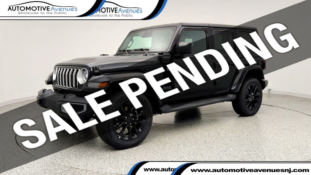 Black Clearcoat 2025 Jeep Wrangler 4xe Sahara 4WD SUV / Crossover Four-Wheel Drive 8-Speed Automatic