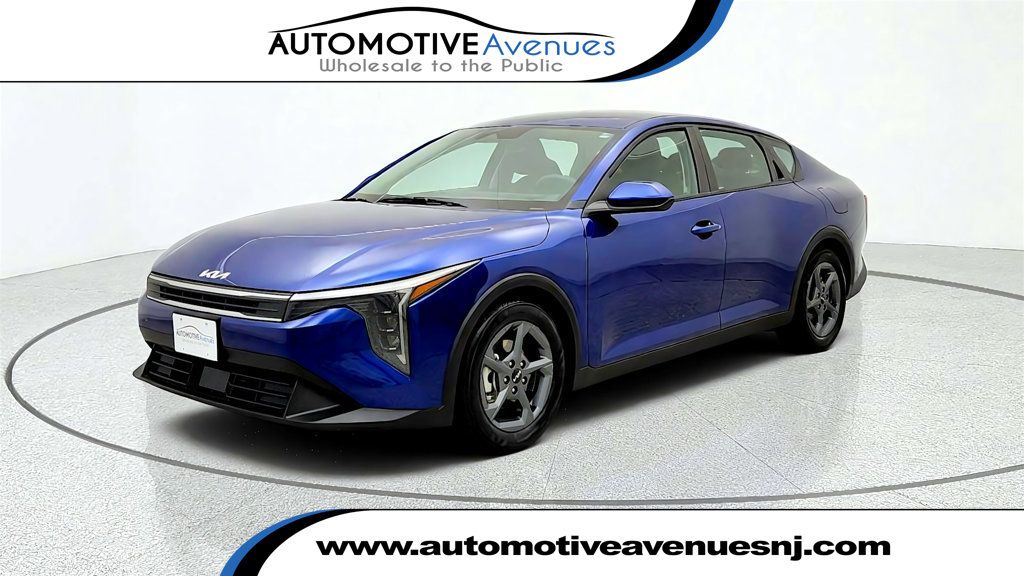 Deep Sea Blue 2025 Kia K4 Sedan Front-Wheel Drive