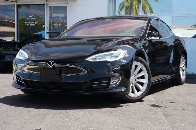 Black 2018 Tesla Model S Sedan All-Wheel Drive Automatic