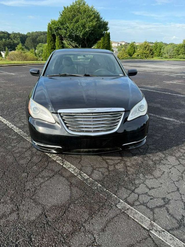 Black Clearcoat 2014 Chrysler 200 LX Sedan FWD Sedan Front-Wheel Drive 4-Speed Automatic