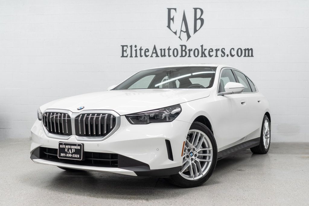 2025 BMW 5 Series 540i xDrive