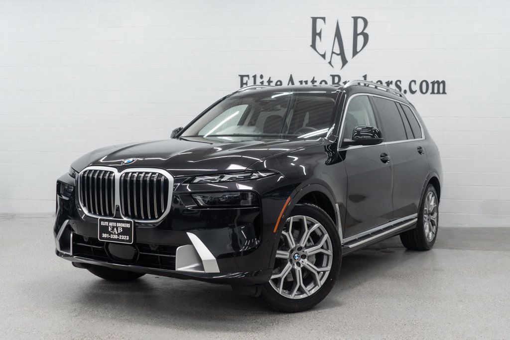 2026 BMW X7 xDrive40i Sports Activity Vehicle