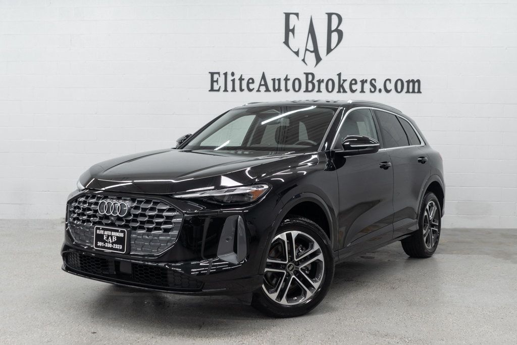 2025 Audi Q5 Premium 2.0 TFSI quattro
