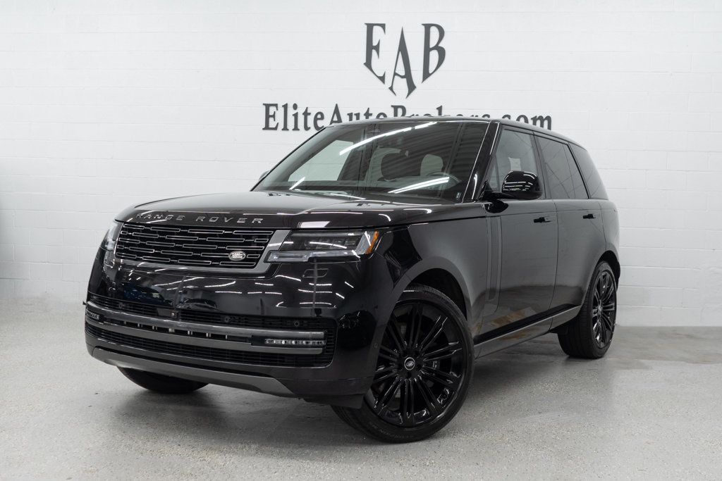 2025 Land Rover Range Rover P530 SE SWB