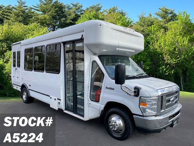 2016 Ford E-450 Reconditioned Shuttle Bus w/Wheelchair Lift