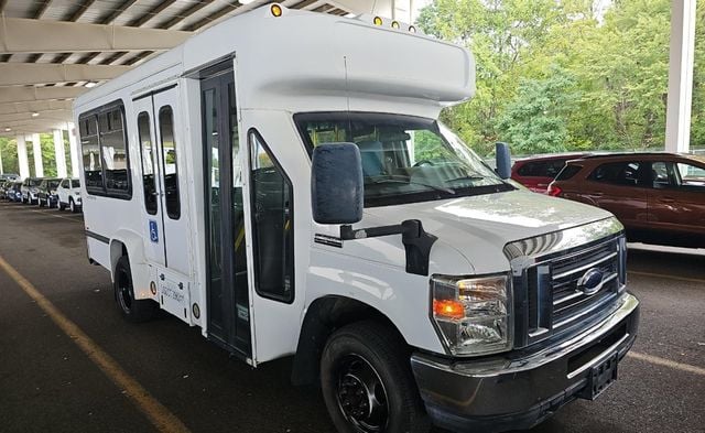 2013 Ford E-350 Non-CDL Wheelchair Shuttle Bus For Sale