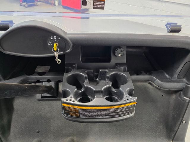 2020 E-Z-GO Freedom RXV Electric — photo 12