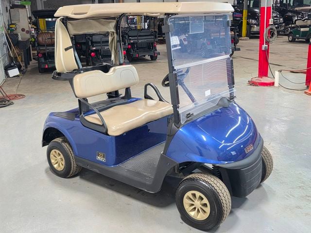 2020 E-Z-GO Freedom RXV Electric — photo 4